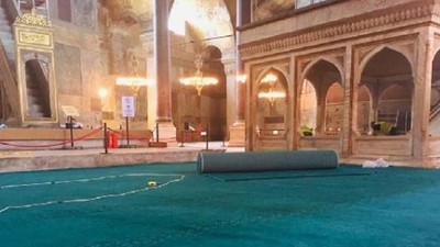 Ayasofya’nın halılarını döşeyen kişi anlattı: Kıblede biraz problem var