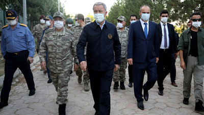 Bakan Akar ve TSK komuta kademesi, Yunanistan sınırında incelemede bulundu