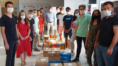 CHP'li gençlerden çocuklara bayramlık sürprizi