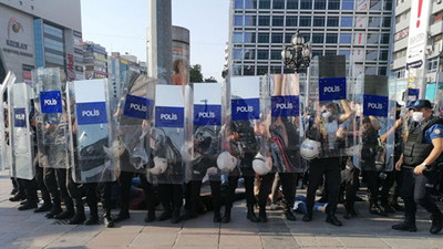 ‘Eksik demokrasi’ ülkesi Türkiye artık ‘ılımlı otokrasi’ sınıfında