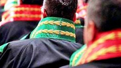 FETÖ ile iltisak ve irtibatları nedeniyle 26 hakim ve savcı görevden uzaklaştırıldı