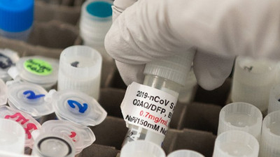 'Kovid-19 akciğerin yanı sıra, kalp, karaciğer, böbrekte de tutunuyor'