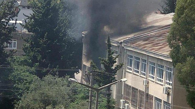 Lisede dehşet: Öğretmen hayatını kaybetti