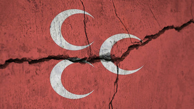 MHP'de sürpriz istifa