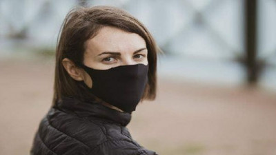 Siyah maskeye ilk yasak geldi