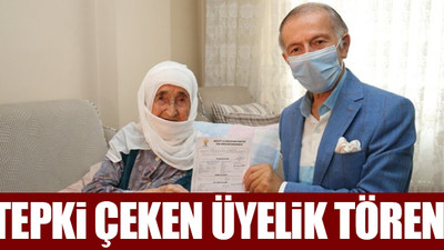 91 yaşında kadın salgın sürerken AKP'ye böyle üye yapıldı