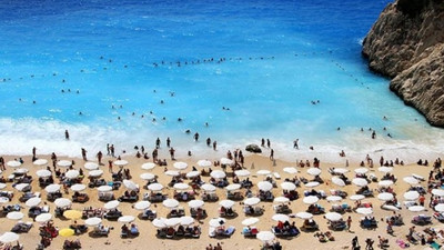 ATOR: Rusya'dan Antalya'ya 63 bin Rus turist gitti