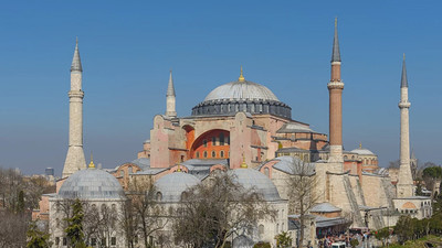 Ayasofya'daki freskler ve mozaikler 21 gündür ziyarete açılmadı