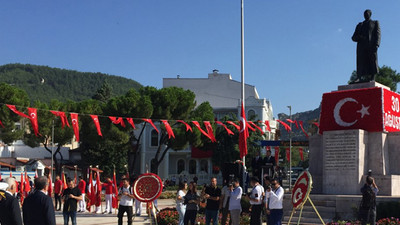 Bakanlık '30 Ağustos kutlamaları yasaklandı' haberini 'kısıtlama' diyerek yalanladı