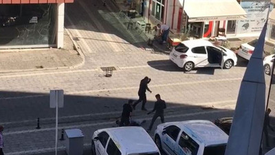 Belediye önünde kanlı infaz: 1 ölü 1 yaralı