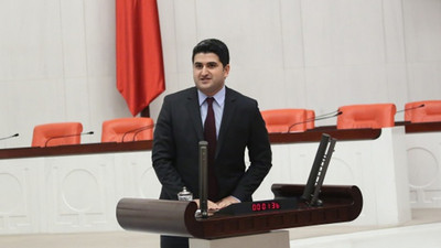 CHP'li Adıgüzel: Öğrenciler kaderine terk edilemez