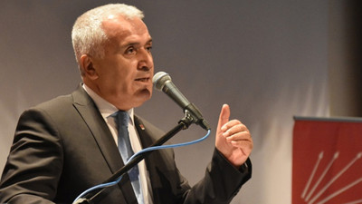 CHP'li Nihat Yeşil: İnsanlar sosyal yardıma muhtaç bırakıldı