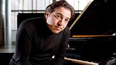 Fazıl Say’ın yeni kitabı 'Suya Yazılan' okurlarla buluşmaya hazır