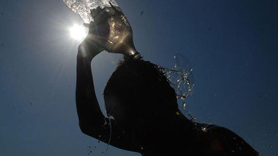 Hafta sonu çöl sıcakları geliyor: Sıcak çarpmasına dikkat