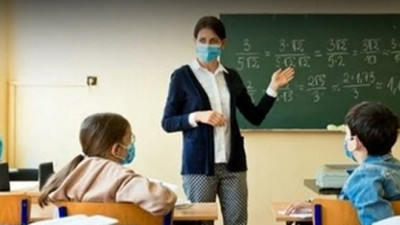 Sağlık Bakanı Koca’dan okulların açılmasıyla ilgili açıklama