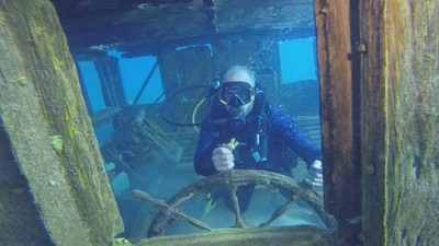 Van Gölü'ndeki batık Rus şilebinin içi ilk kez görüntülendi