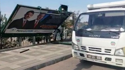 AKP’li belediyeler arasında billboard krizi