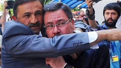 Gökçek'e yumurta atan 2 kadın hakkında verilen ceza bozuldu