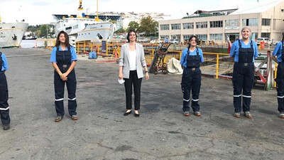 İBB Şehir Hatlarında bir ilk: Kadın gemiciler işbaşı yaptı