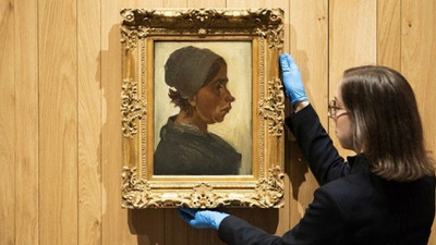 Van Gogh'un 'Kadın Başı' tablosu rekor fiyata satıldı