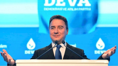 Ali Babacan kongreler için sahaya iniyor