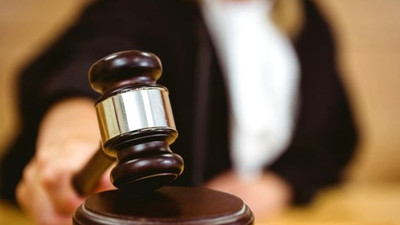 Babaya kafa atmanın cezası: 4 yıl 2 ay