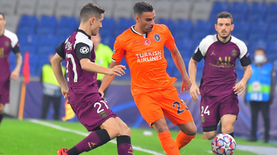Başakşehir, sahasında PSG'ye kaybetti