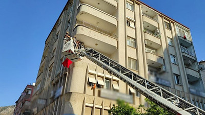Hatay'da hastaneye gitmek istemeyen erkek, ailesini rehin aldı