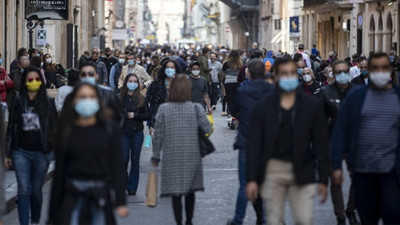 İtalya'da günlük vaka sayısında yeni rekor