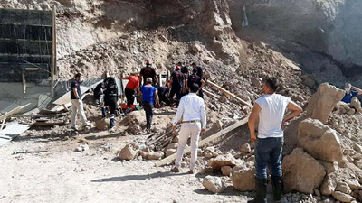Kahramanmaraş'ta inşaatta göçük: 2 işçi hayatını kaybetti