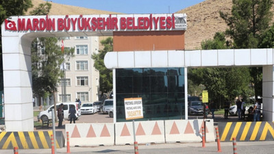 Mardin'e atanan kayyumun milyonluk ihaleler verdiği müteahhit, zimmet ve yolsuzluktan tutuklandı