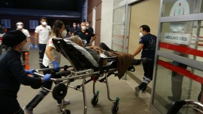 Tüfekle kendini vurdu