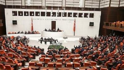 AKP'li vekil bile kıdem tazminatını kaldırmaya yeltenen torba yasayı sorguladı