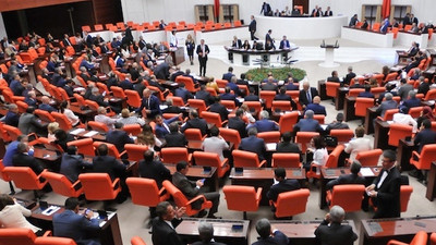 CHP, Meclis'i acil toplantıya çağırdı