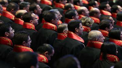 385 hakim ve savcı ile ilgili karar Resmi Gazete'de yayımlandı