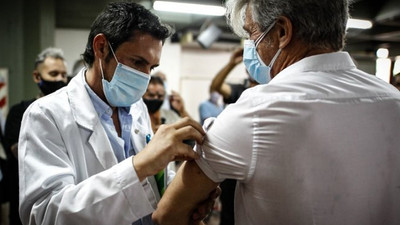 Belarus ve Arjantin’de koronavirüse karşı aşılamalar başladı