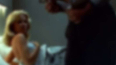 Jigololuk vaadiyle dolandırılan erkekler yardım istiyor