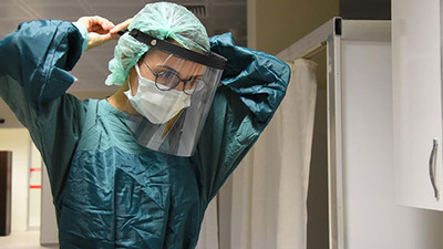 Koronavirüsü yenen hemşire: Nefes almanın ne kadar kıymetli olduğunu anladım