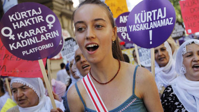 'Türkiye'de kürtaj yasal ama ulaşılabilir değil'