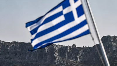 Yunanistan, İyon Denizi'nde kara sularını 12 mile çıkardı