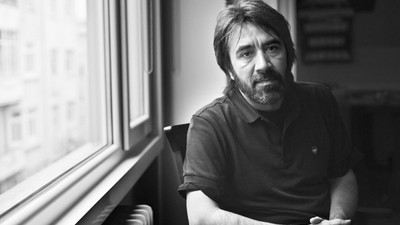 Yönetmen Zeki Demirkubuz'a sosyal medyadan sert tepki