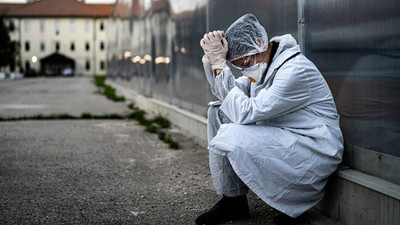 3 sağlık çalışanı daha koronavirüs sebebiyle hayatını kaybetti