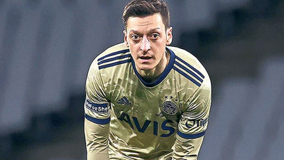 Arsenal'den flaş Mesut Özil açıklaması