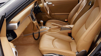 CHP’li Tanal’ın, Erdoğan’ın Meclis'e devrettiği lüks aracını görmesi "kamuoyunu ilgilendirmediği" gerekçesiyle engellendi