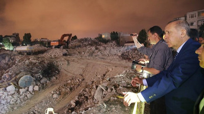 Erdoğan: Şehirlerimizi şantiyeye çevirdik