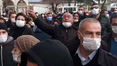 İzmir'deki hukuksuzluk 4. gününe girdi: İşçiler hala içeri alınmıyor