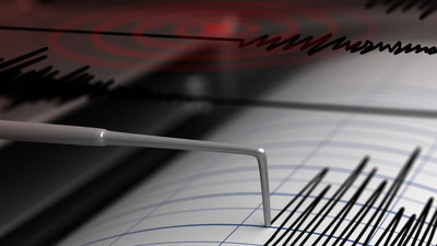 İzmir güne depremle başladı