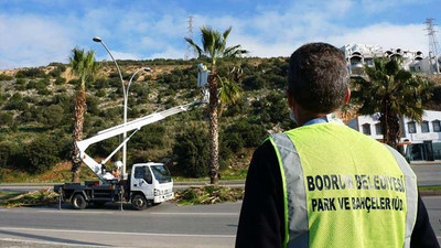 Kısıtlama günlerinde belediye ekipleri sahadaydı