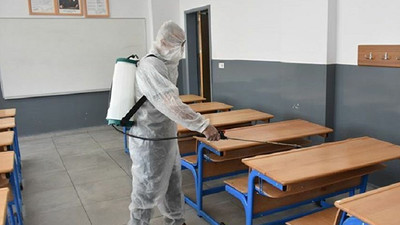 Öğretmende mutasyonlu koronavirüs tespit edildi: Öğrenciler ve aileleri gözetim altına alındı