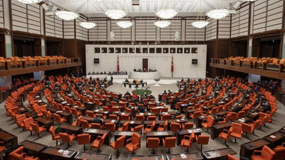 'Ordumuz tarikat ve cemaatlerin ordusu olmayacak'